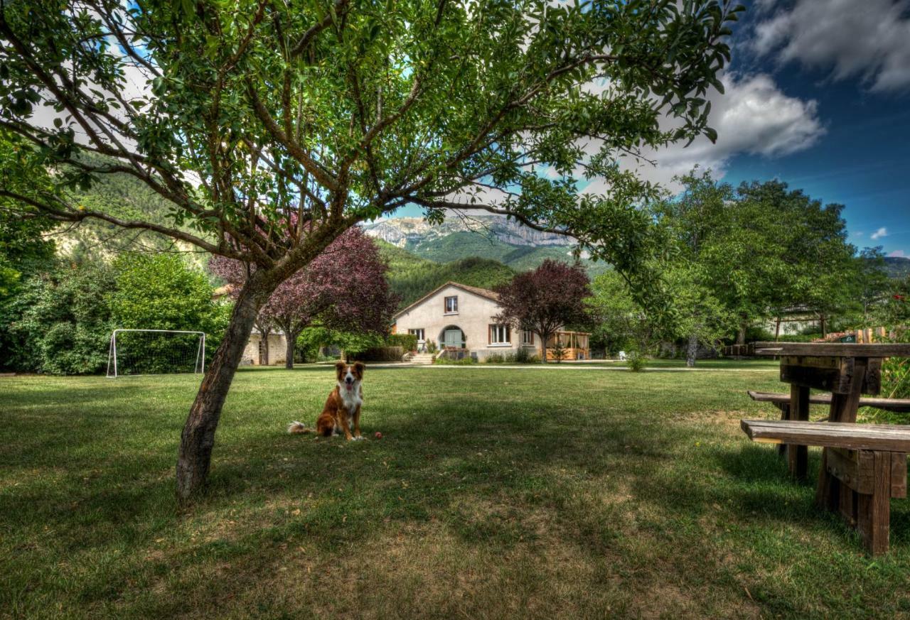 L'Enclos B&B Châtillon-en-Diois Exterior foto
